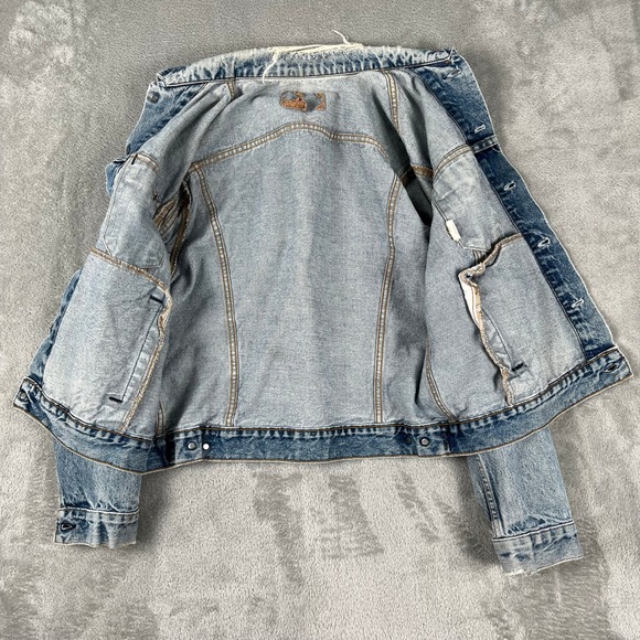 Vintage Levis 70506-0216 Denim Trucker Jacket 44R Made in the USA Distressed - Picture 3 of 13